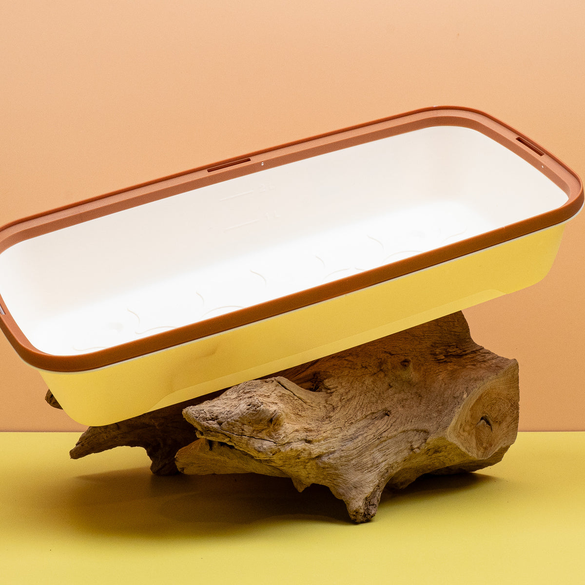 Modernes Farbschema in Creme-Kupfer