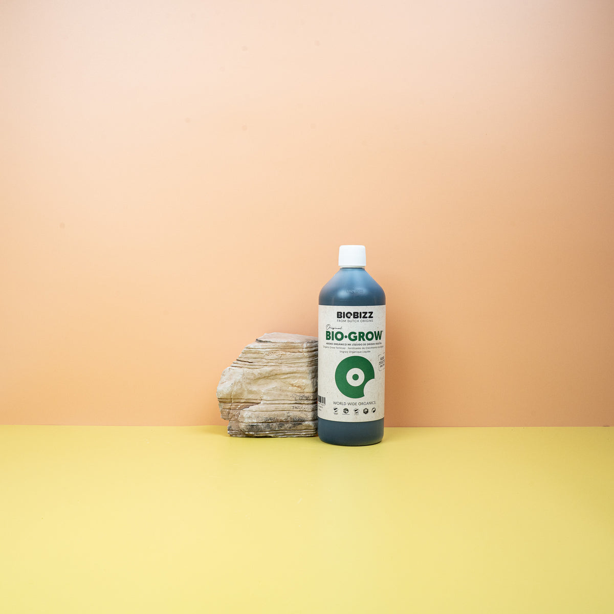 Bio-Grow stärkt die Bodenmikroben im Substrat