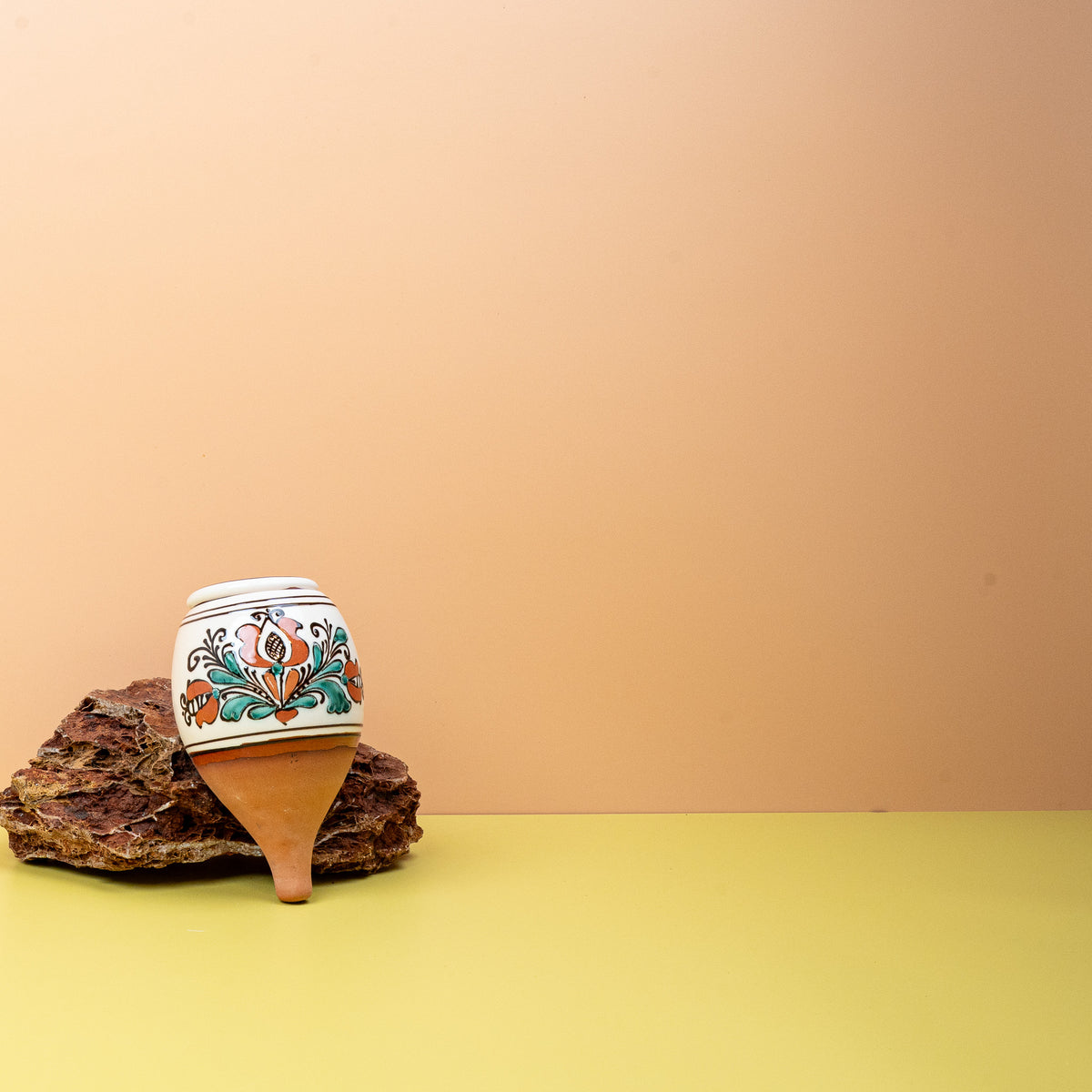 Selbstbewässerung Lutoya Olla Traditional mit passendem Deckel