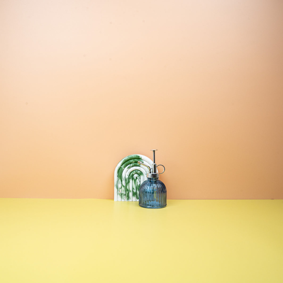 Sprühflasche Split Bluson aus Glas und Kunststoff