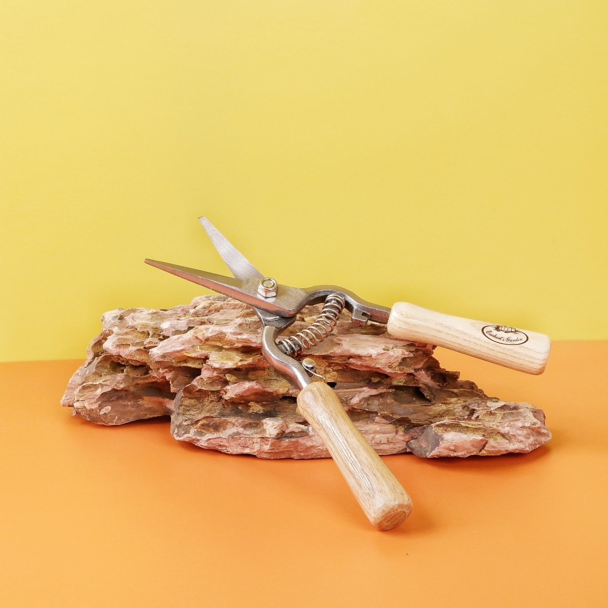 Gartenschere Esschert Holz mit spitzen Edelstahlklingen
