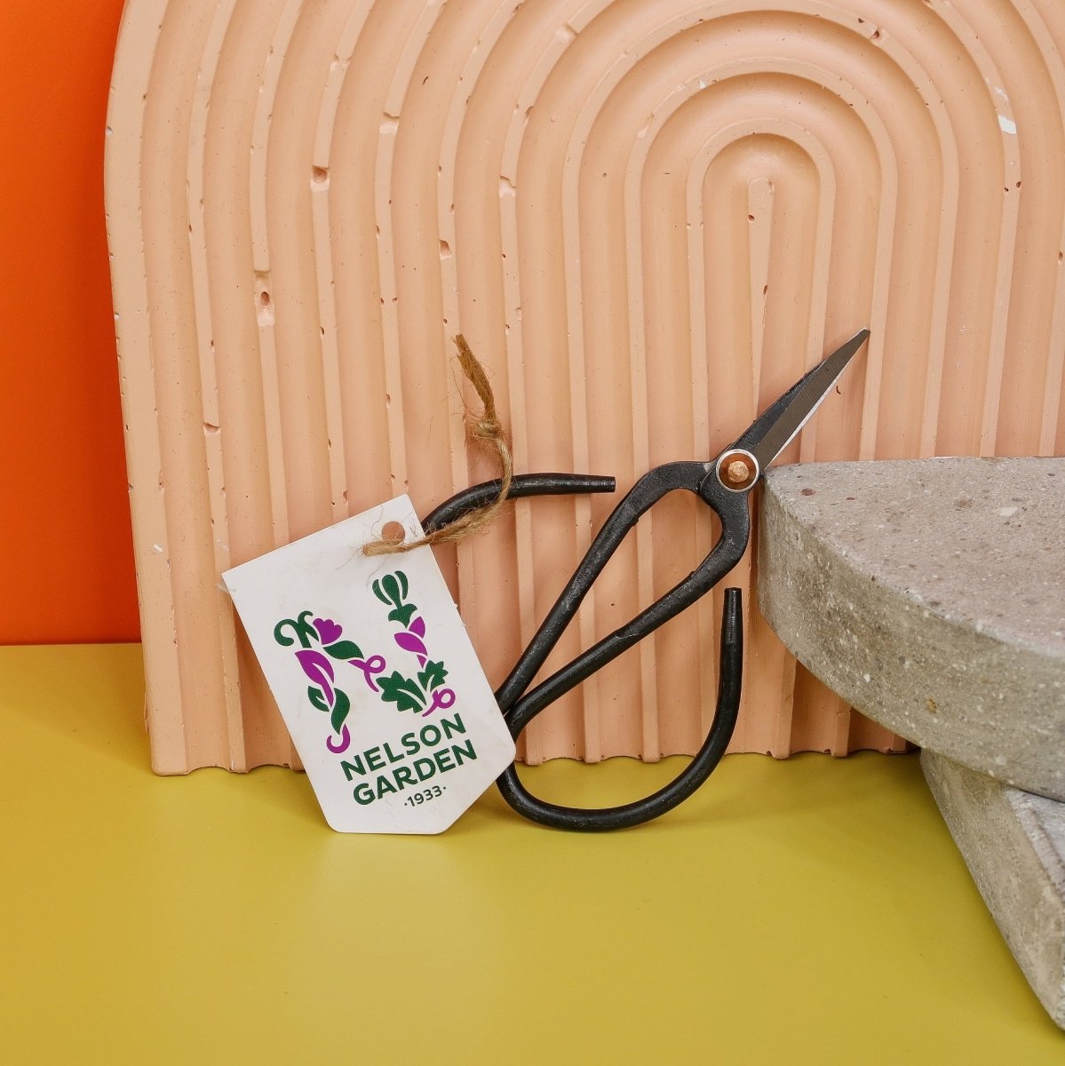 Metallschere Nelsongarden mit ergonomischem Design