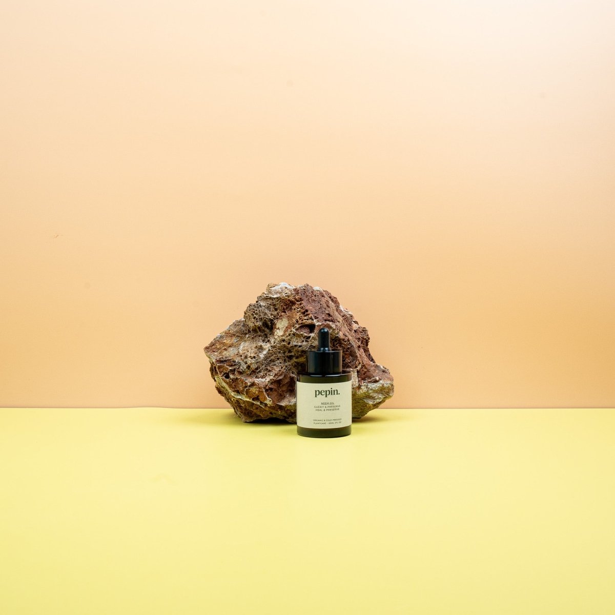 Neemöl Pepin, kaltgepresst aus Azadirachta-indica-Samen – potflourri