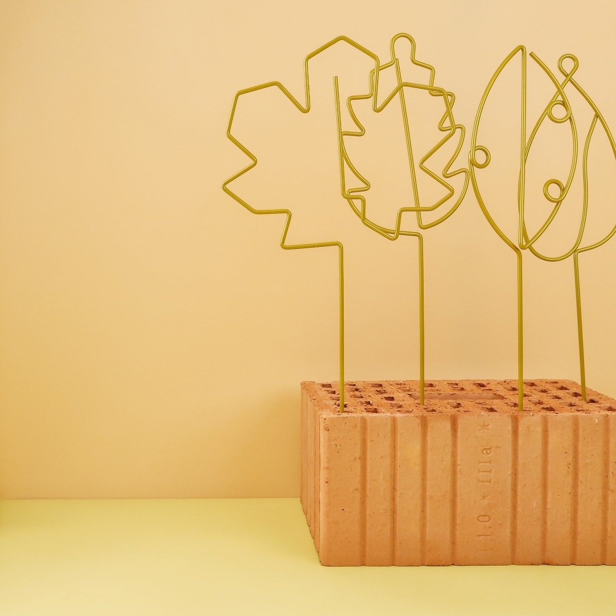 Pflanzenstütze Esschert Leaf Gold, zeitloses Blattdesign