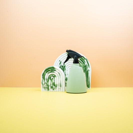 Sprühflasche Elho Brussels Sorbetgrün für die Pflanzenpflege – potflourri