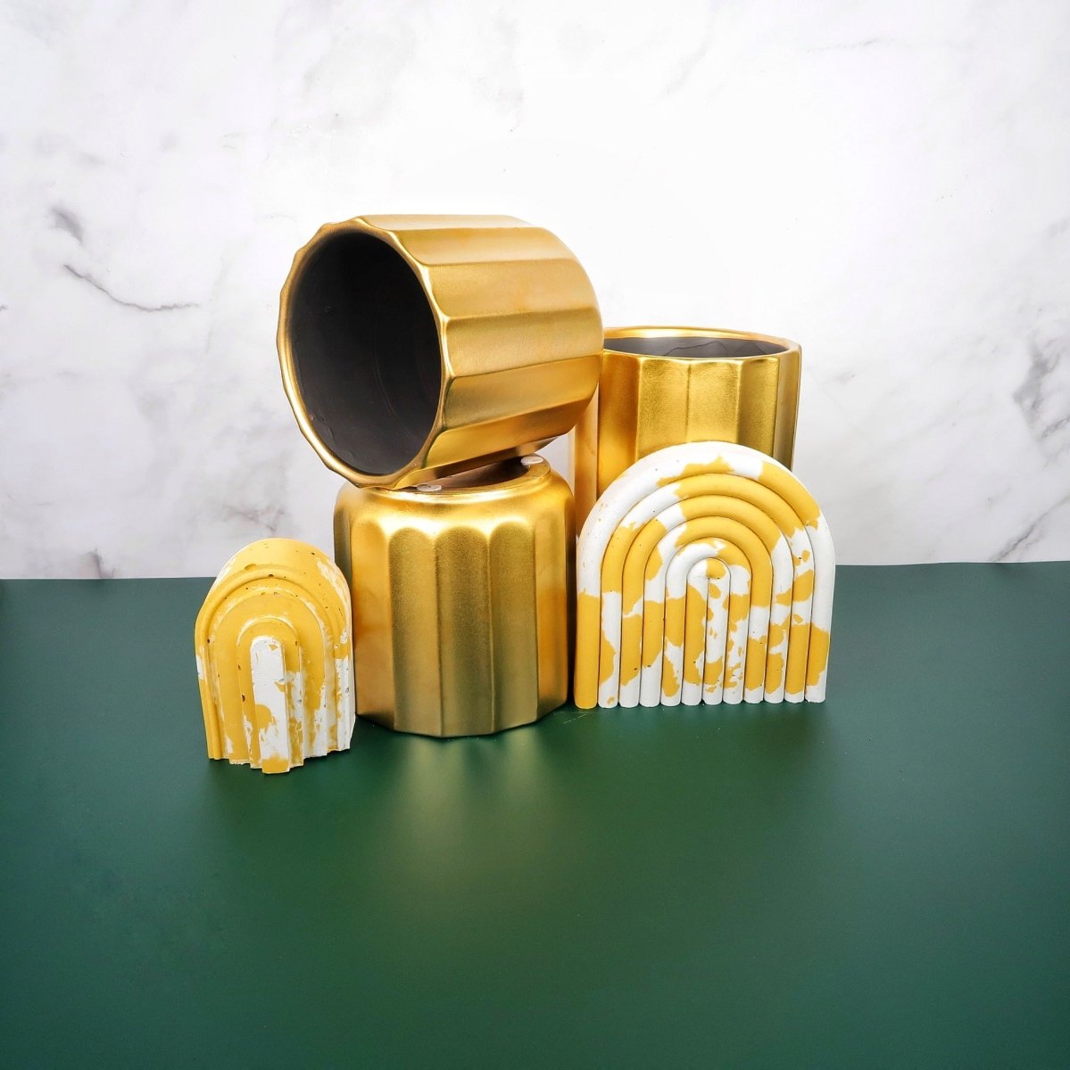 Keramik-Übertopf CANNES in Gold, 11 cm – potflourri