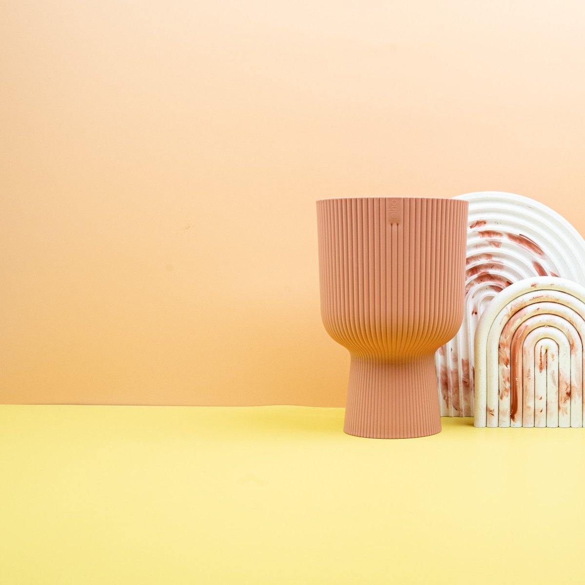 Übertopf Elho Vibes Fold Rund Coupe Zartrosa, Pastellton im Detail