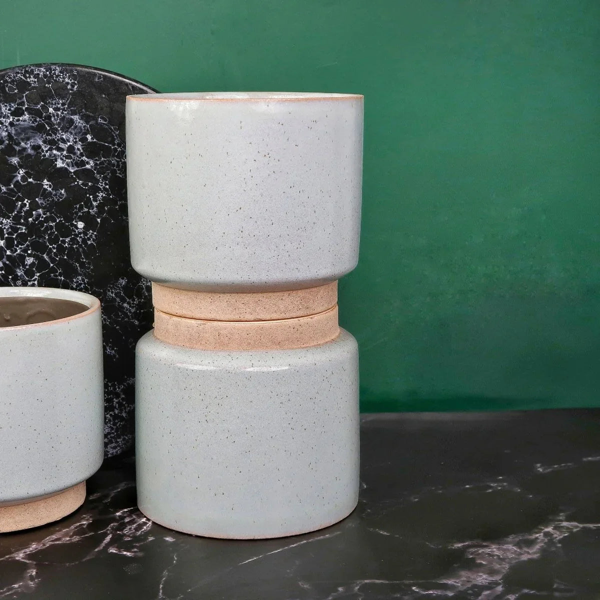 Übertopf OSLO 14 cm mit fein gesprenkelter Keramik-Lasur
