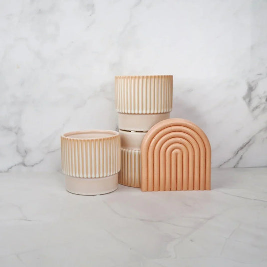 Keramik Übertopf SANREMO in hellem Creme, 10 cm – potflourri