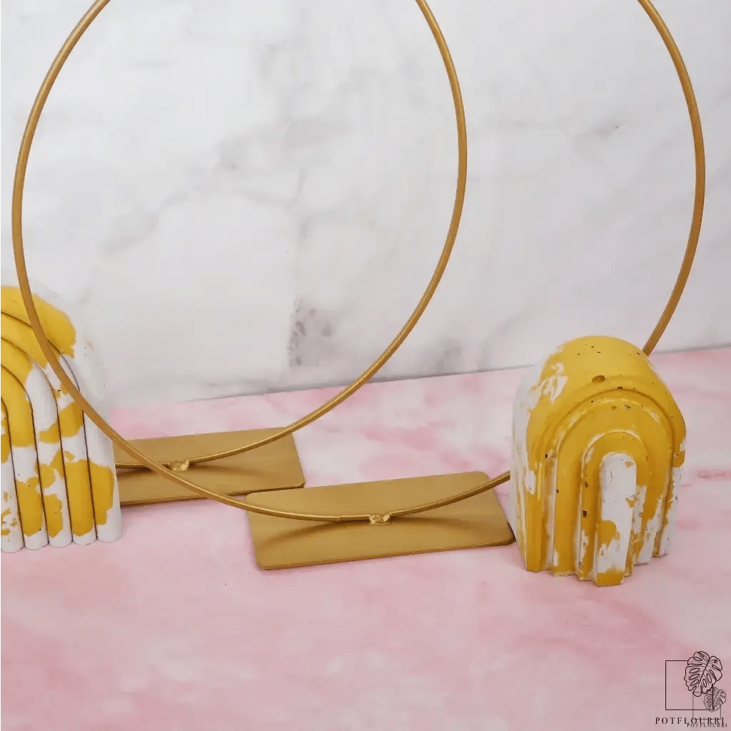Metall-Pflanzenhalter Ring Gold mit offener Struktur