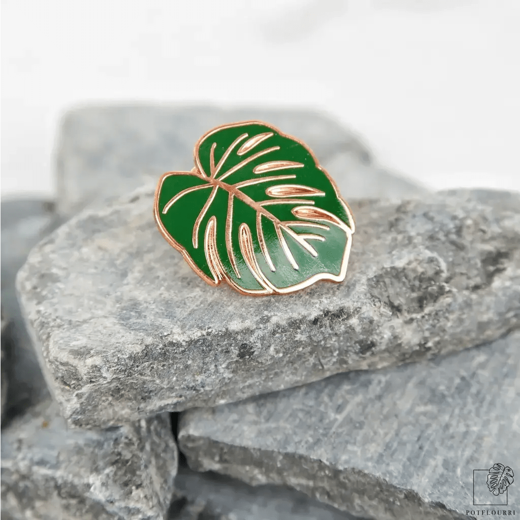 Plantpin mit Butterfly-Verschluss aus veredeltem Metall