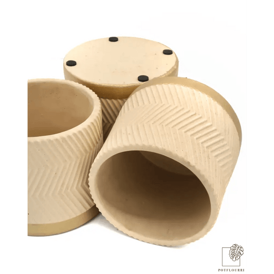 Steingut-Übertopf TEHERAN in Wüstensand-Optik, 12 cm – potflourri